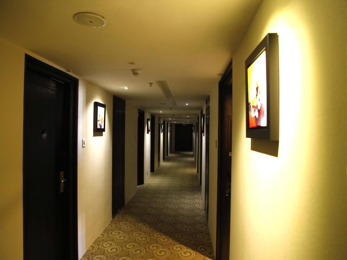 The Orbis Hotel Κοϊμπατόρε Εξωτερικό φωτογραφία